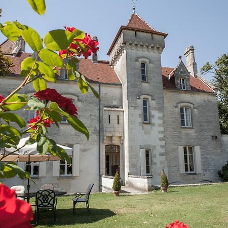 Chateau Des Salles Saint-Fort-sur-Gironde Bagian luar foto